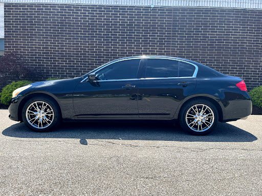 Car Dealer «Logic Auto Sales LLC», reviews and photos, 4920 Commerce Pkwy Unit # 4, Warrensville Heights, OH 44128, USA