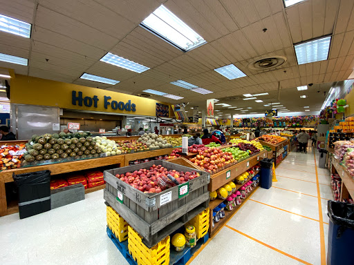 Grocery Store «Megamart», reviews and photos, 8328 Shoppers Square, Manassas, VA 20111, USA