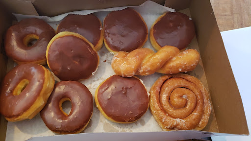 Donut Shop «CH Donut Shop», reviews and photos, 154 Bockman Way, Sparta, TN 38583, USA