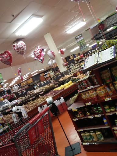 Shopping Mall «Forest Promenade Shopping Center», reviews and photos, 965 Richmond Ave, Staten Island, NY 10314, USA