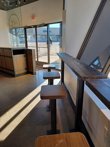 Shopping Mall «Surrey Square Mall & Center», reviews and photos, 4500 Montgomery Rd, Cincinnati, OH 45212, USA