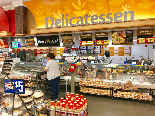 Grocery Store «Stop & Shop», reviews and photos, 105 Alewife Brook Pkwy, Somerville, MA 02144, USA