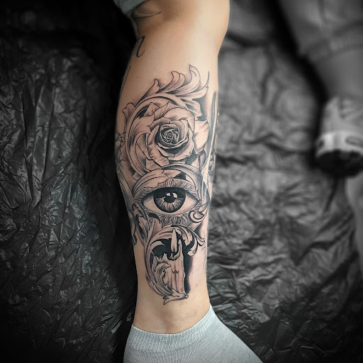 Tattoo Studio Schwarzarbeit