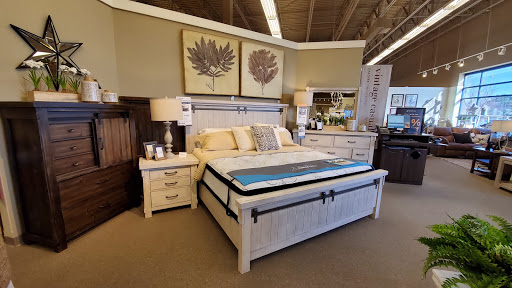 Furniture Store «Ashley HomeStore», reviews and photos, 905 Perimeter Dr, Schaumburg, IL 60173, USA