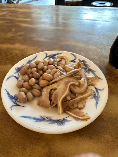 曹家牛肉麵（啟民店） 的照片