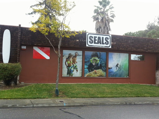 SEALS WATERSPORTS