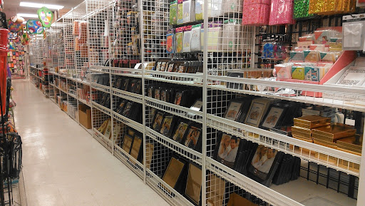 Party Store «Dollar or Two, Inc», reviews and photos, 943 Paoli Pike, West Chester, PA 19380, USA