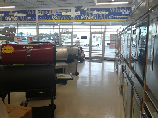 Appliance Store «Sears Outlet», reviews and photos, 8245 N Florida Ave, Tampa, FL 33604, USA