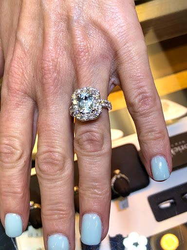 Jeweler «Riches Jewelers», reviews and photos, 1402 Hopmeadow St, Simsbury, CT 06070, USA