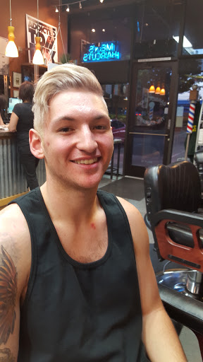 Barber Shop «The Barbers Columbia Crossing», reviews and photos, 915 SE 164th Ave #101, Vancouver, WA 98683, USA