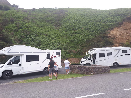 TECNICARAVAN - CON LA CASA A CUESTAS