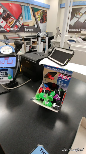 Office Supply Store «Staples», reviews and photos, 2081 Harrodsburg Rd, Lexington, KY 40504, USA