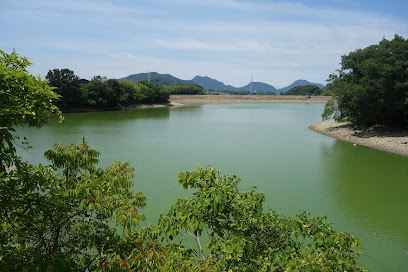 鵜生池