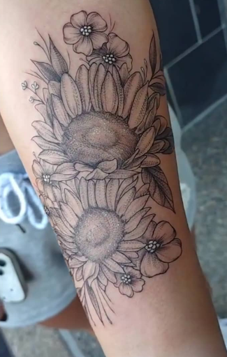 Explore starfish tattoo ideas, creative tattoo ideas in Vancouver, available at Studio X Tattoos & Piercings