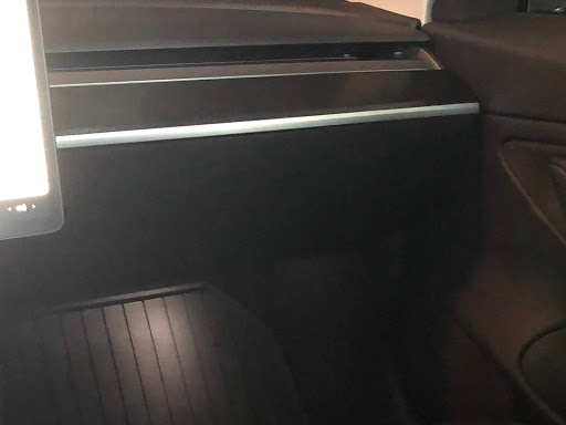 Endless Autosalon Vehicle Wraps and Automotive Window Tint image