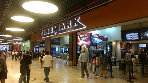 Cinemark Jockey Plaza