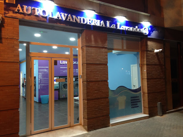 Autolavandería La Lavander@