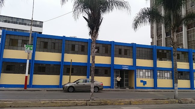 Opinii despre Laboratorio de la Facultad de Ingeniería Pesquera y de Alimentos în Callao - Laboratorio