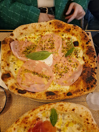 Pizza du Restaurant italien Taormina Convention à Paris - n°6