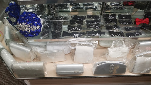 Bridal Shop «Stella Maris Bridal Boutique & Tuxedo Inc», reviews and photos, 2339 MacDade Boulevard, Holmes, PA 19043, USA