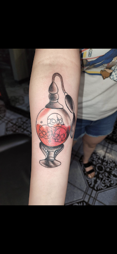 Tattoo Shop «Wizard Tattoo Studio», reviews and photos, 5780 S M L King Jr Pkwy, Beaumont, TX 77705, USA