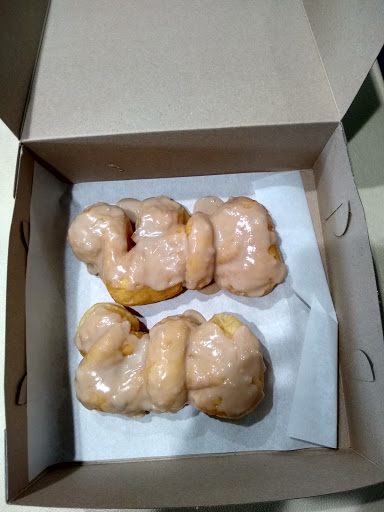Donut Shop «Monarch Donuts», reviews and photos, 15 Huntington Dr, Arcadia, CA 91007, USA