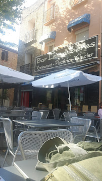 Atmosphère du Restaurant Brasserie Des Alberes à Sorède - n°4