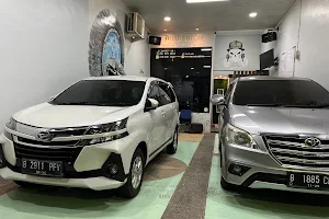 Rental Mobil Kota Tangerang Lepas Kunci (Multi RentCar) image