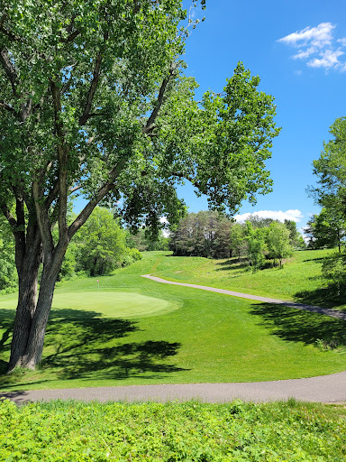 Golf Course «Inver Wood Golf Course», reviews and photos, 1850 70th St E, Inver Grove Heights, MN 55077, USA