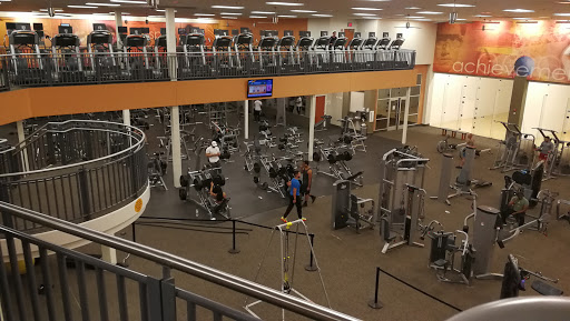 Gym «LA Fitness», reviews and photos, 3 Hawes Way, Stoughton, MA 02072, USA