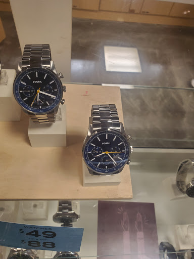 Watch Store «Fossil Outlet Store», reviews and photos, 447 Great Mall Dr #192, Milpitas, CA 95035, USA