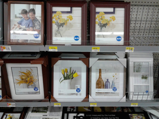 Discount Store «Walmart», reviews and photos, 199 JT Connell Hwy, Newport, RI 02840, USA