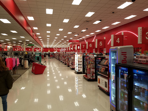 Department Store «Target», reviews and photos, 1400 E Lake Cook Rd, Wheeling, IL 60090, USA