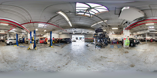 Auto Body Shop «Plaza Body Shop», reviews and photos, 2699 Nostrand Ave, Brooklyn, NY 11210, USA