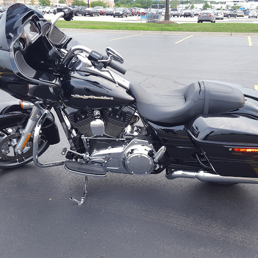 Motorcycle Dealer «Dirty Doz Motorcycle Club», reviews and photos, 720 E 67th St, Chicago, IL 60637, USA