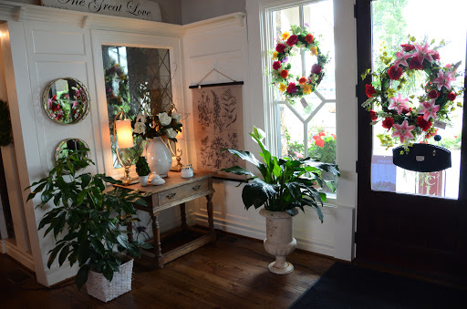 Florist «Country Squire Florist, Inc.», reviews and photos, 9601 Shelbyville Rd, Louisville, KY 40223, USA