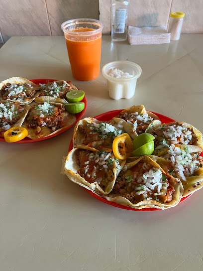 Los tacos de yiyo - Emiliano Zapata 1, Centro, 60440 Centro, Mich., Mexico
