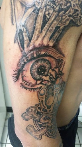 Explore awesome tattoo ideas for couples, creative tattoo ideas in Erie, available at EliKingInk