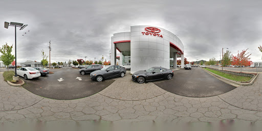 Toyota Dealer «Lithia Toyota of Springfield», reviews and photos, 163 S 9th St, Springfield, OR 97477, USA