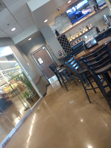 Supermarket «Hy-Vee», reviews and photos, 2323 W Broadway, Council Bluffs, IA 51501, USA