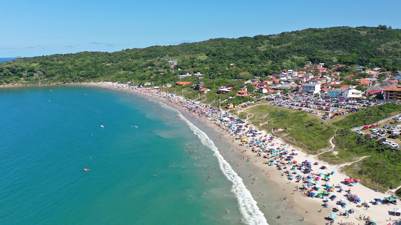 Zdjęcie Praia de Cima z przestronna plaża