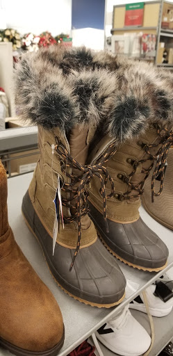 Shopping Mall «Arborland Center», reviews and photos, 3600 Washtenaw Ave, Ann Arbor, MI 48104, USA