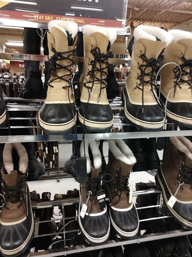 Work Clothes Store «Home of Economy», reviews and photos, 2102 2nd Ave W, Williston, ND 58801, USA