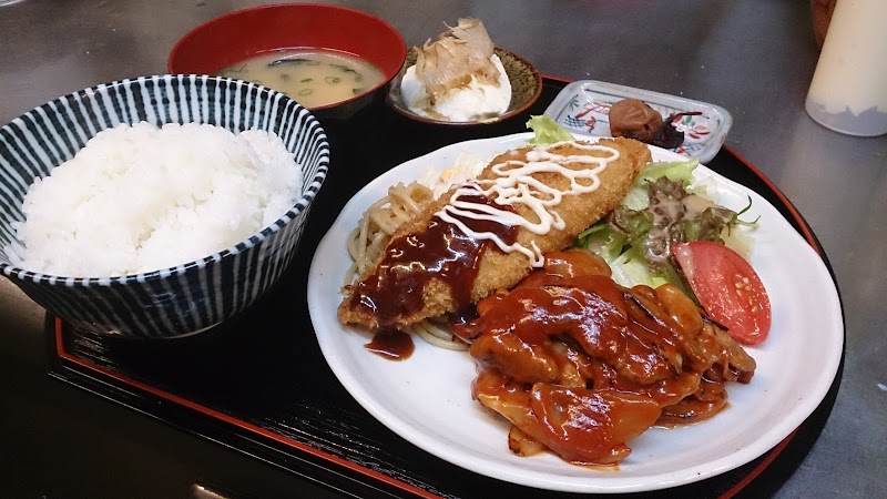 洋ふう食堂 トラとフライパン