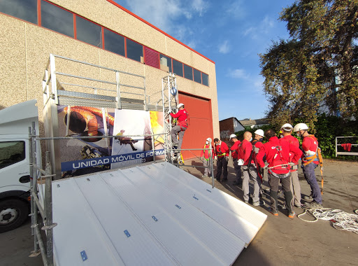 Estelec Instalaciones Integrales Sl en Sant Fost de Campsentelles, Barcelona