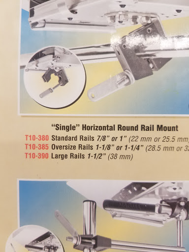 Marine Supply Store «West Marine», reviews and photos, 25050 Jefferson Ave, St Clair Shores, MI 48080, USA