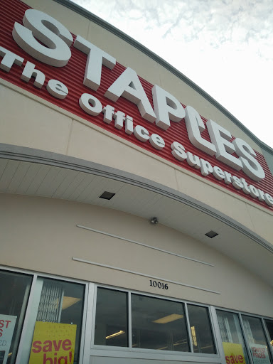 Office Supply Store «Staples», reviews and photos, 10016 Gulf Center Dr, Fort Myers, FL 33913, USA