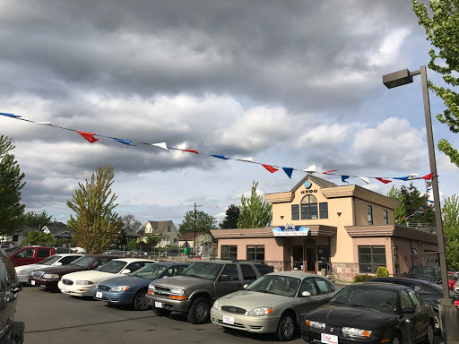 CarHop Auto Sales & Finance, 8208 Aurora Ave N, Seattle, WA 98103, USA, 