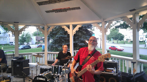 Park «Shadyside Park», reviews and photos, Kenmore Blvd, Akron, OH 44314, USA