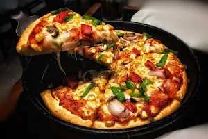 Veloce Pizza, Pasta & Grill image